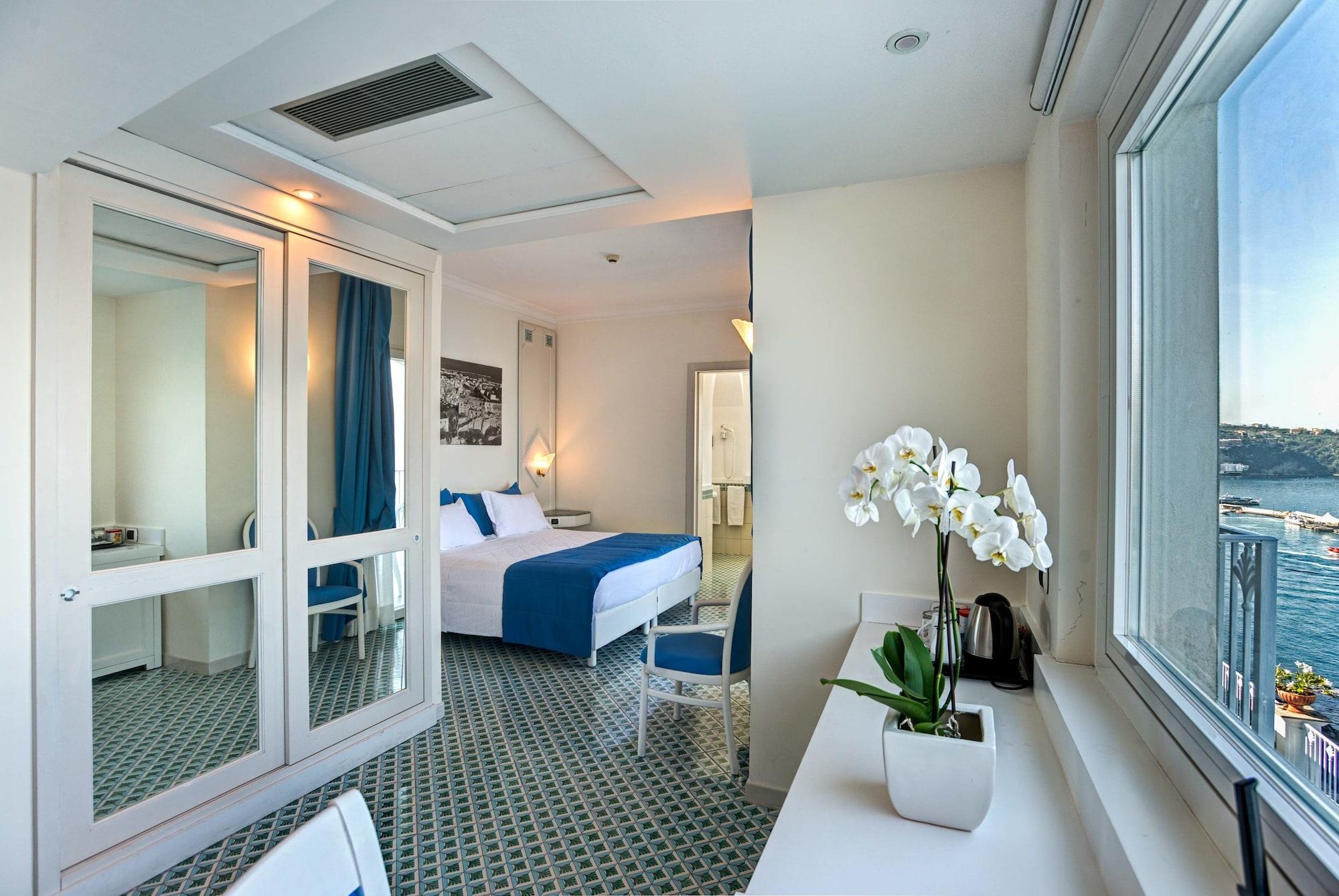 Grand Hotel Riviera Sorrento Exterior foto