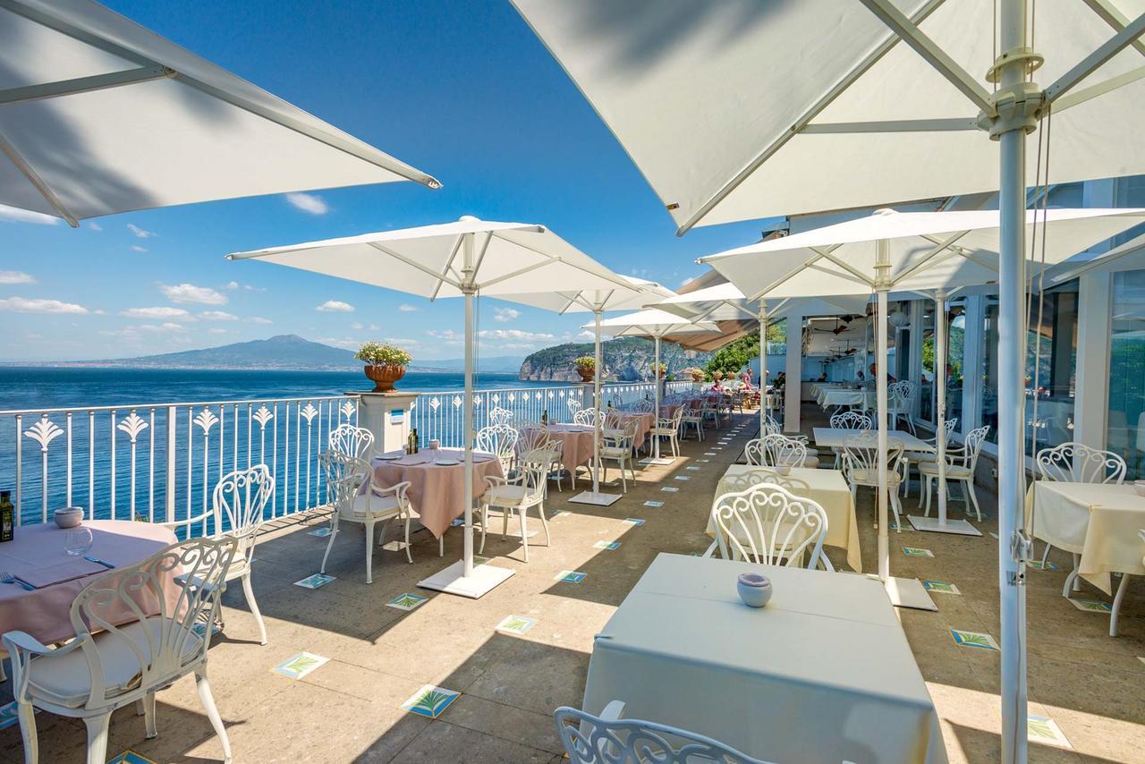 Grand Hotel Riviera Sorrento Exterior foto